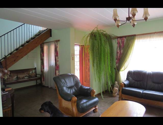 4 BEDROOM HOUSE SOLD IN DORANDIA